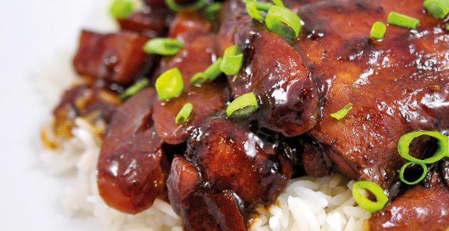 Adobo Filipino de pollo