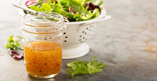 green salad vinaigrette